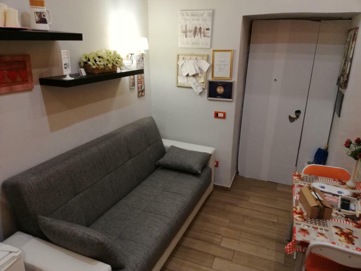 B&B Simy ナポリ エクステリア 写真