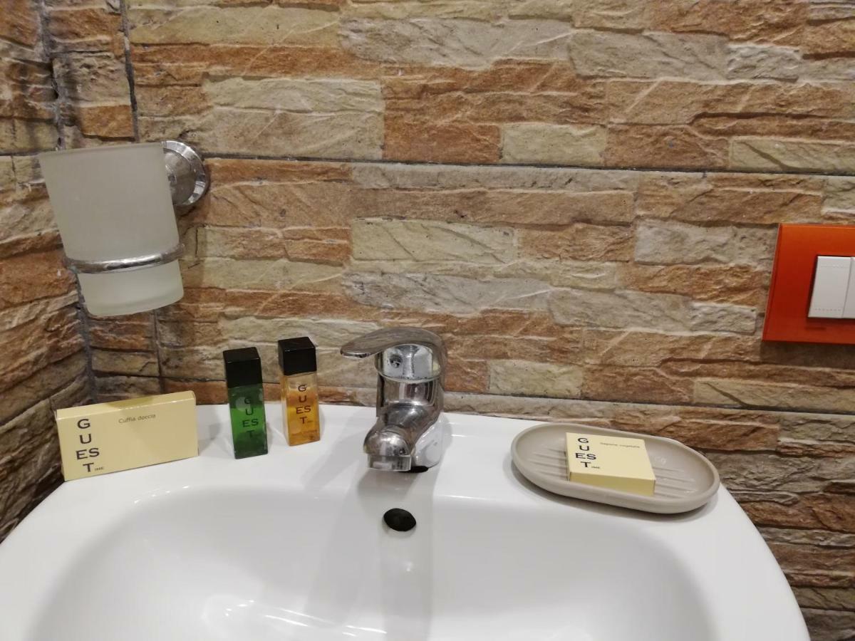 B&B Simy ナポリ エクステリア 写真