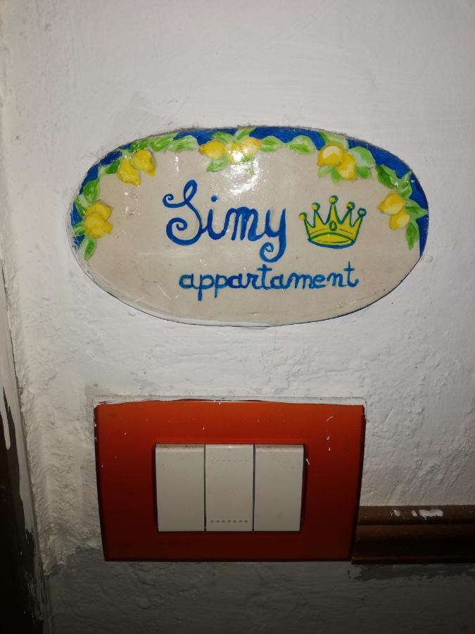 B&B Simy ナポリ エクステリア 写真